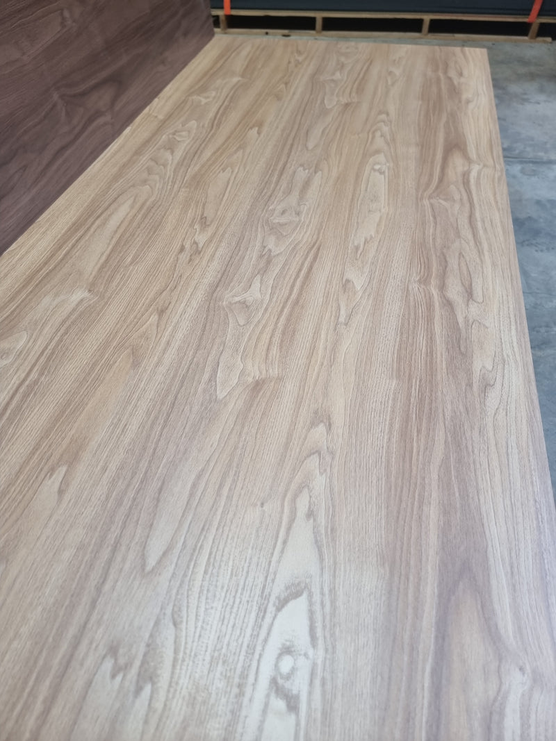 16mm Oak Melamine Plywood 2440x1220x16mm